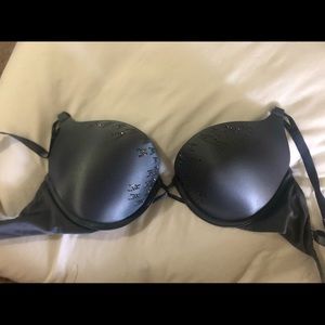 Victoria’s Secret bombshell plunge -size 34D- gray